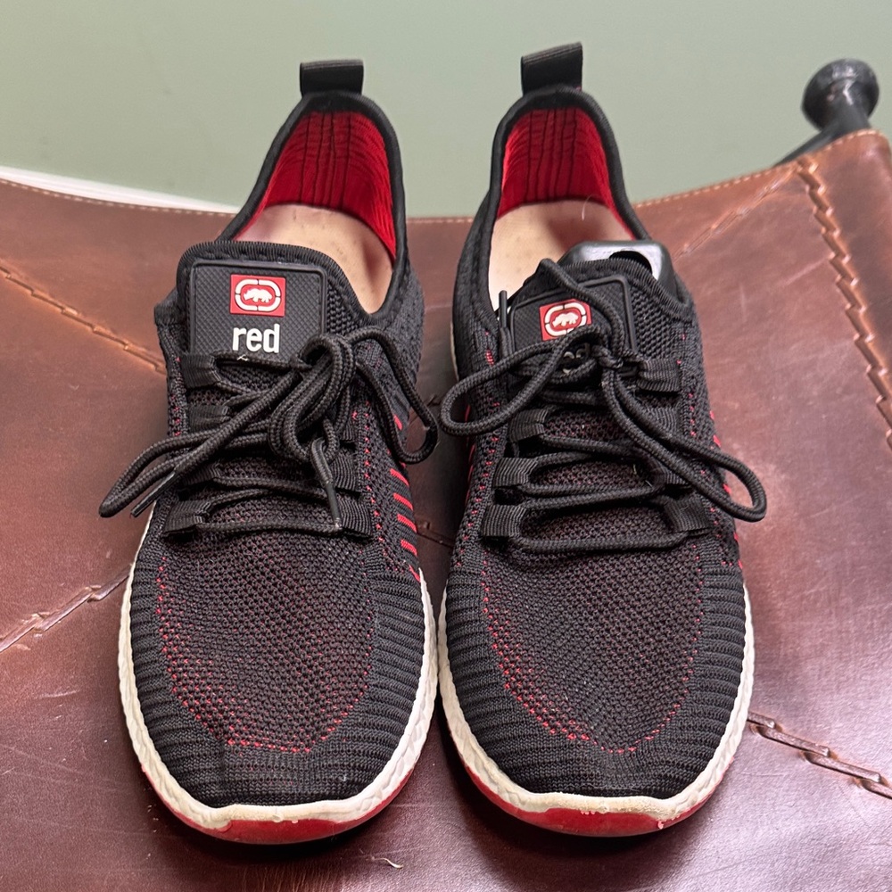 Marc Ecko Black and Red Sneakers 10